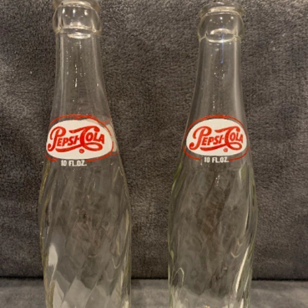 ANTIQUE 1960’s swirl Pepsi Cola bottle 10 oz